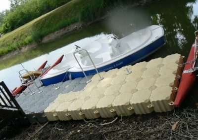 Ponton d’embarquement pour bateaux électriques – Argent-sur-Sauldre – 2010