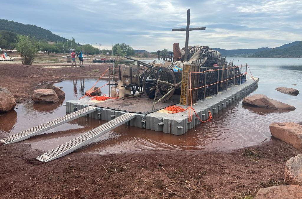 Ponton technique pour tournage de film – Lac du Salagou