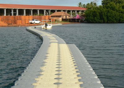 MARINEFLOOR - ponton d'embarquement - Les 3 ilets - Martinique - 2011