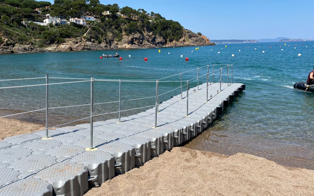 Ponton plage – Club Nàutic Sa Riera – Catalogne – Espagne