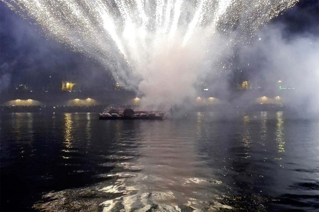 MARINEFLOOR - feux d'artifice - Toulouse - 2016