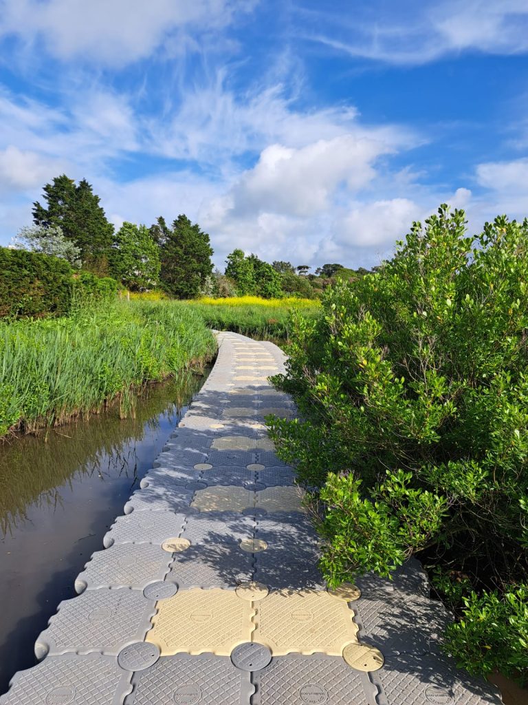 MARINEFLOOR - passerelle acces - Camping les roussieres - Noirmoutiers - 2023 - 02