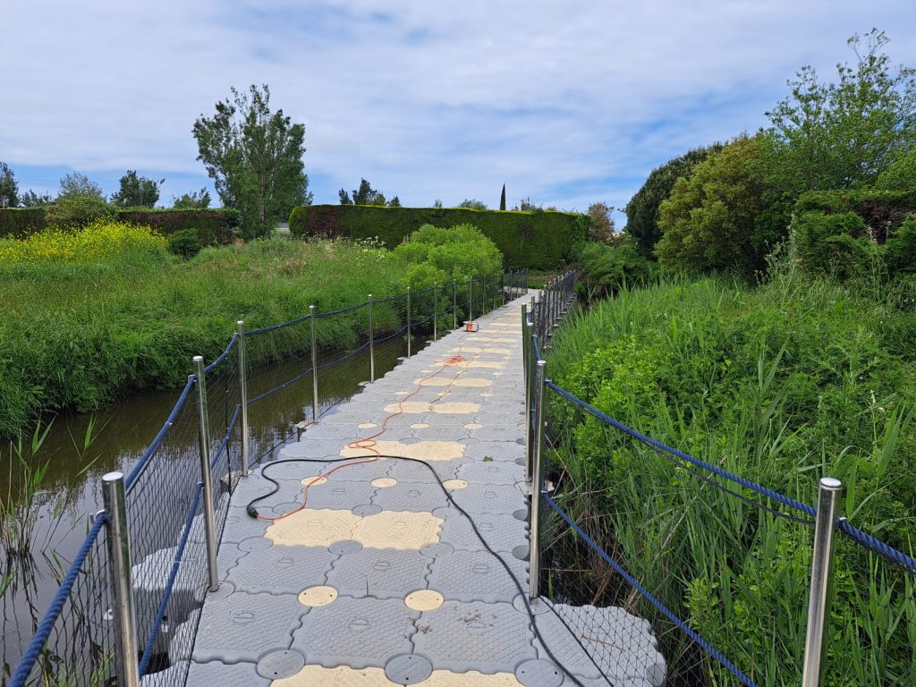 MARINEFLOOR - passerelle acces - Camping les roussieres - Noirmoutiers - 2023 - 03