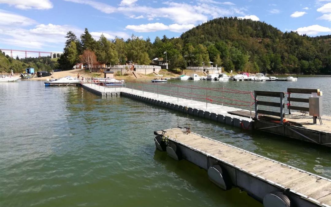 Passerelle sécurisée base nautique de Garabit – Lac du Barrage de Grandval