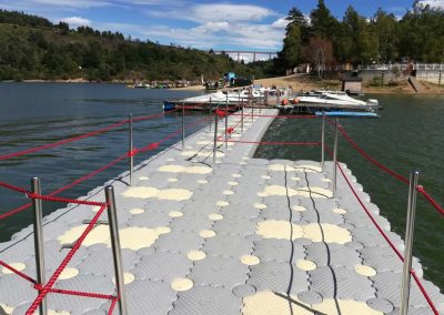 MARINEFLOOR - passerelle pour la base nautique de Garabit - Lac du Barrage de Grandval