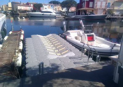 Base à Bateau privée dans la Marina de Port Grimaud