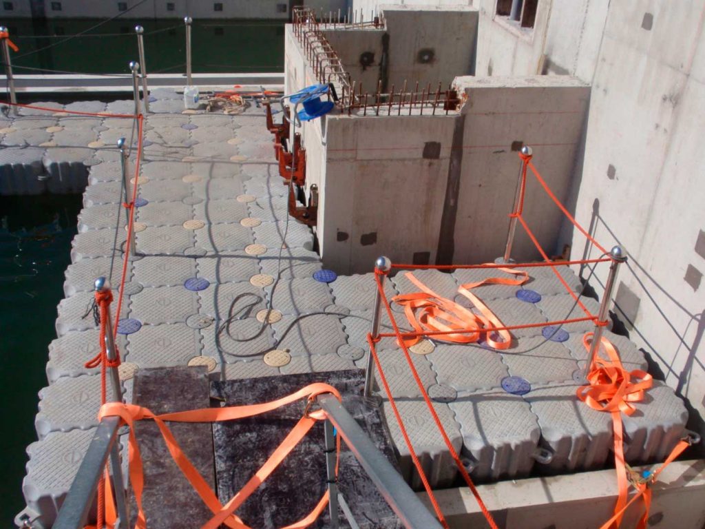 Marinefloor - Plateformes et terrasses - La Maizière - Station eaux usées