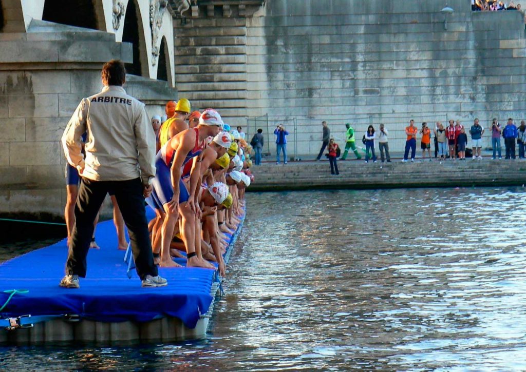 Marinefloor - Terrains sportifs et piscines - Paris triathlon