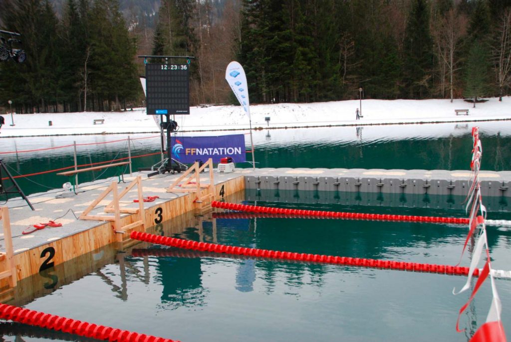 Marinefloor - Terrains sportifs et piscines - Nage en eau glacée à Samoens